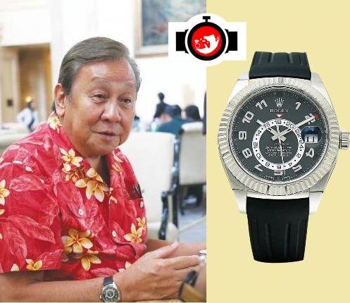 politician Lito Atienza spotted wearing a Rolex 326139