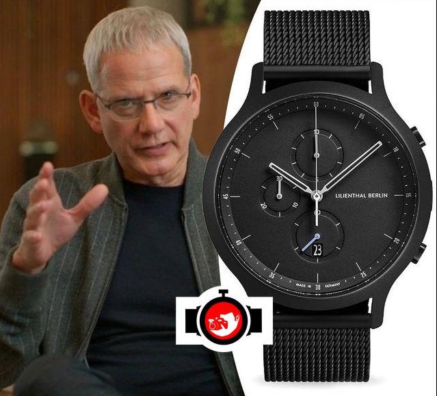 actor Campbell Scott spotted wearing a Lilienthal Berlin 