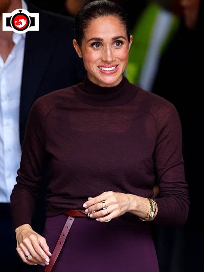 royal Meghan Markle spotted wearing a Cartier WE100751