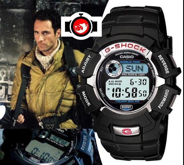 actor Raoul Bova spotted wearing a Casio G2300