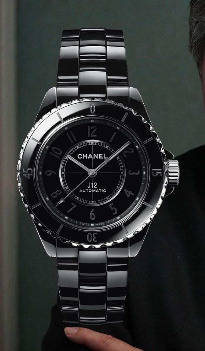 Chanel J12 celebrities